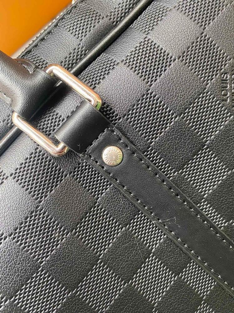 Italian-Inspired Elegant Calfskin Shoulder Bag