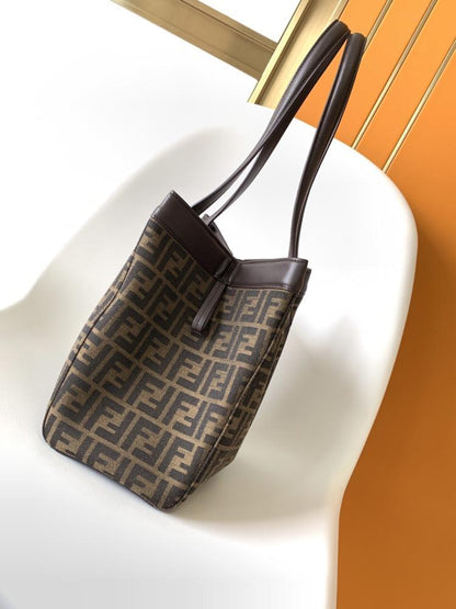 Bucket Bag