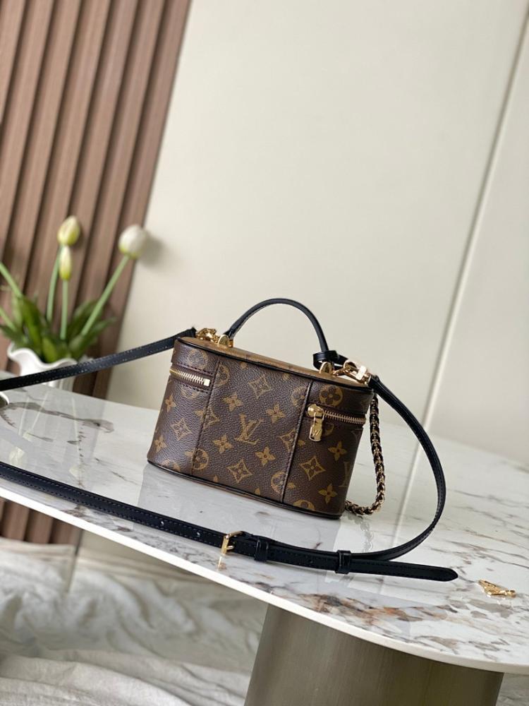 Modern Luxury Woven Leather Bag – Special Edition