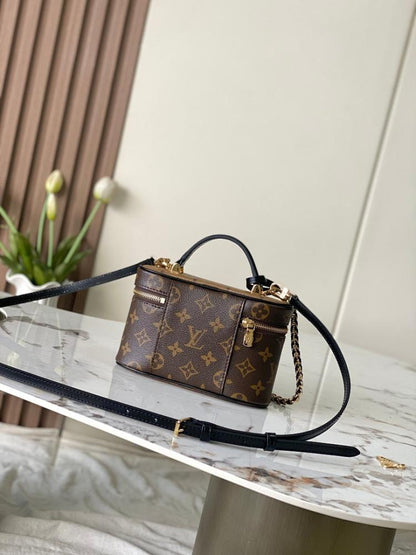Modern Luxury Woven Leather Bag – Special Edition