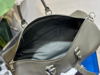 Alma Leather Travel Bag