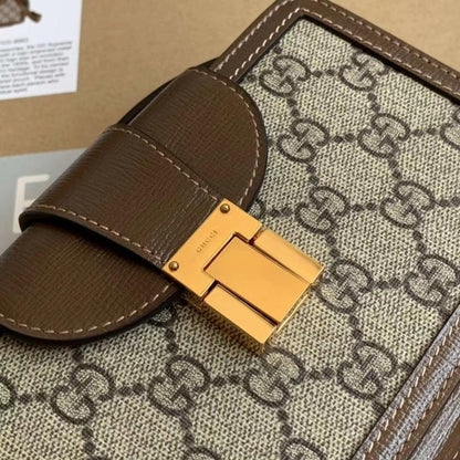 Classic Shoulder Bag