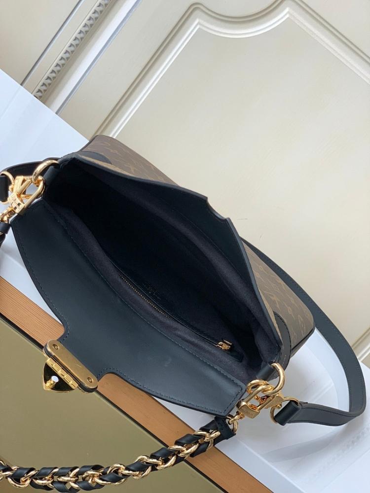 Luxury Stylish Woven Leather Shoulder Bag