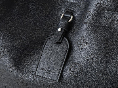 Modern Refined Silver Leather Top Handle Bag