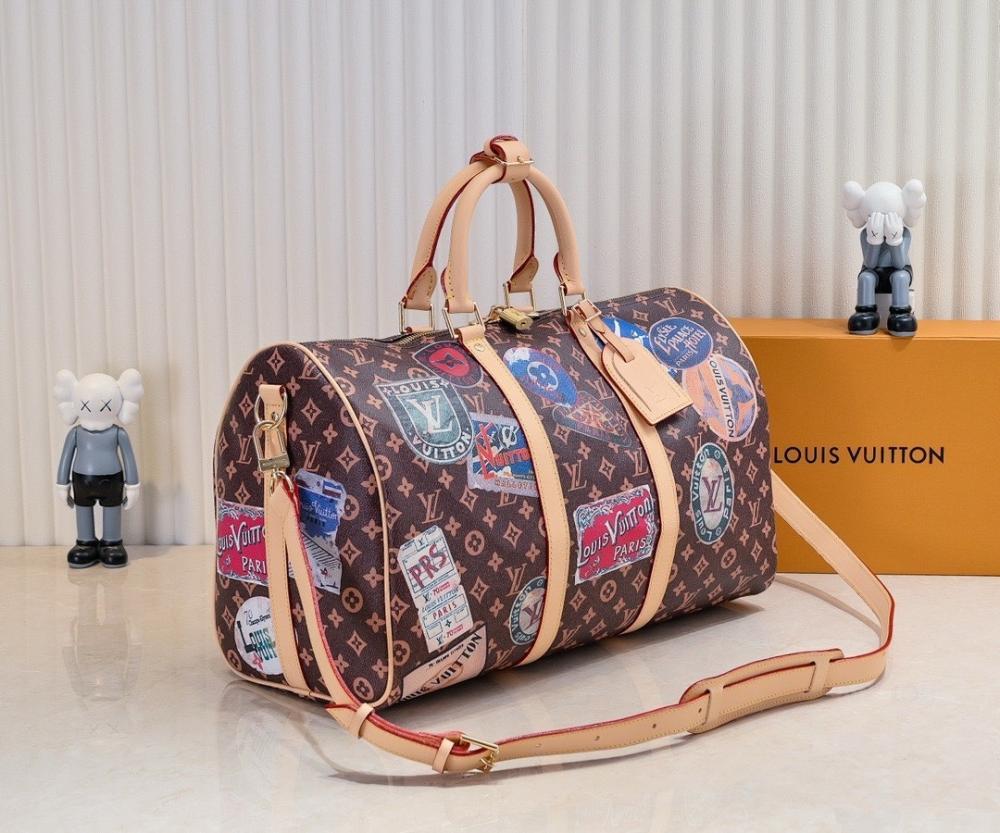 Stylish Refined Leather Crossbody Bag