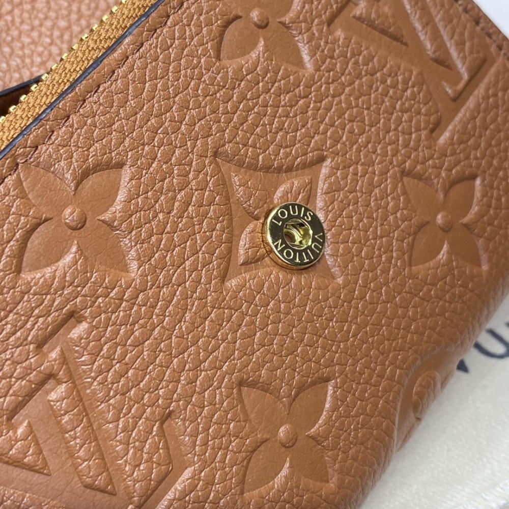 Elegant Wallet