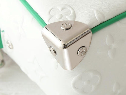 Stylish Crossbody Bag – Special Edition