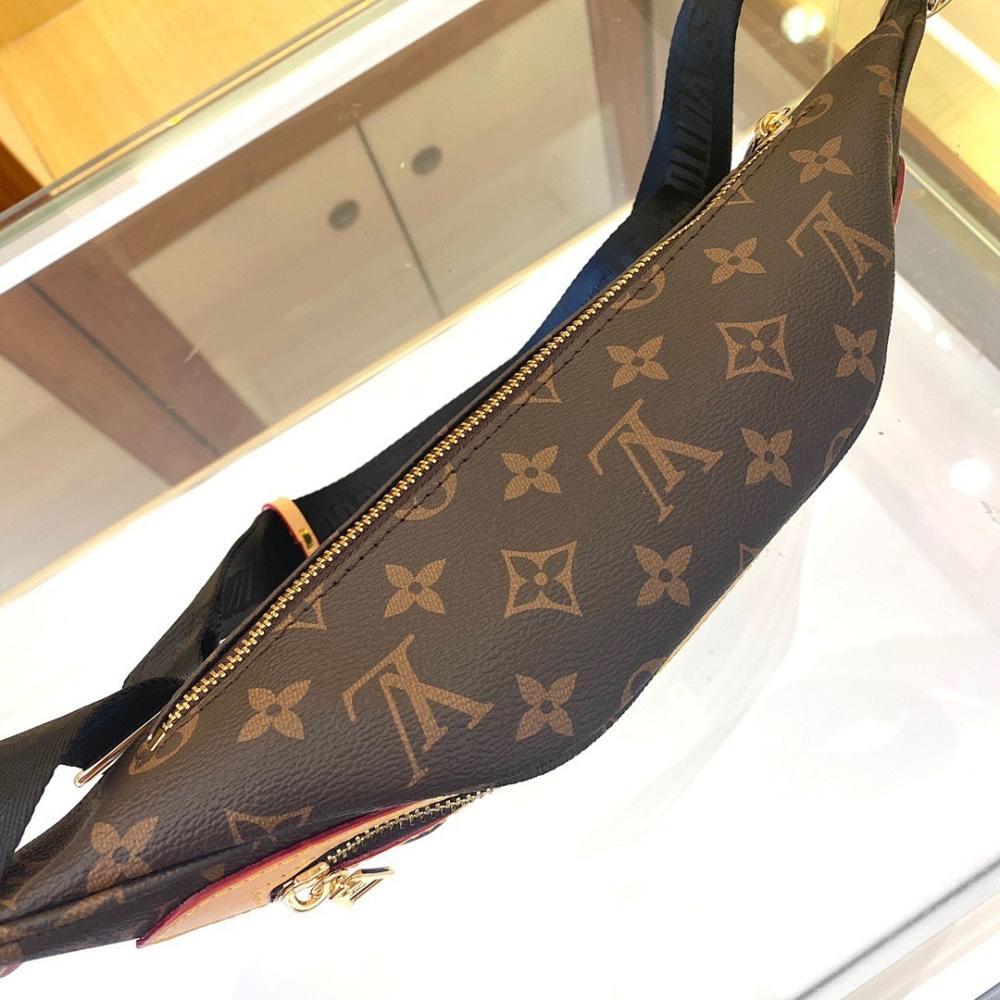 Classic Modern Canvas Shoulder Bag