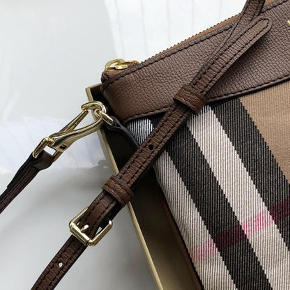 Elegant Shoulder Bag