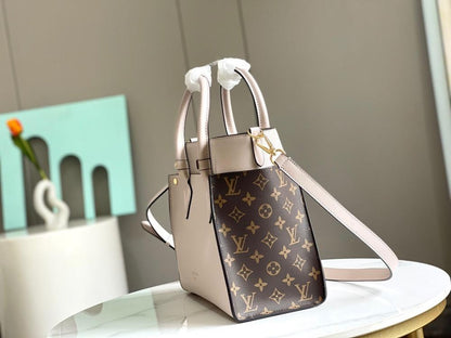 Luxury Refined Leather Shoulder Bag