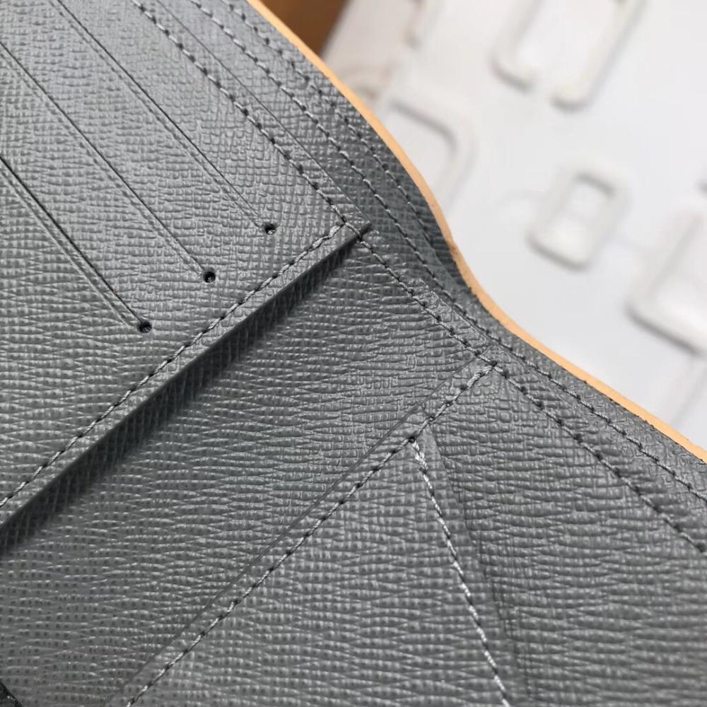 Elegant Wallet