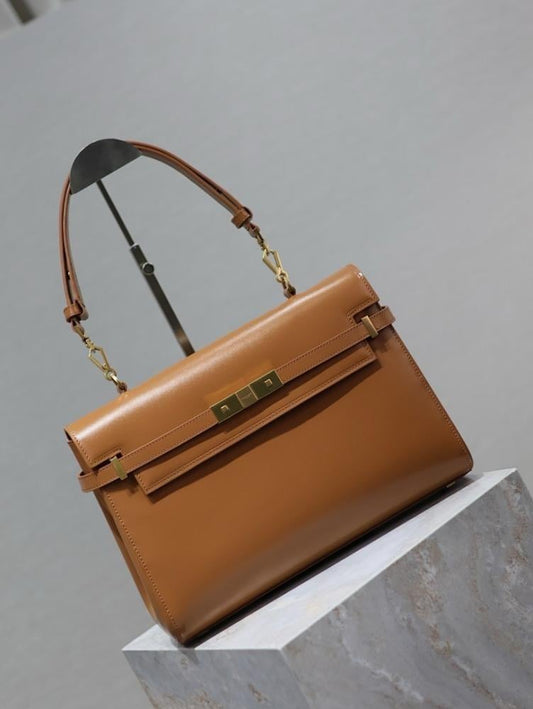 Modern Elegant Leather Shoulder Bag – Limited Edition