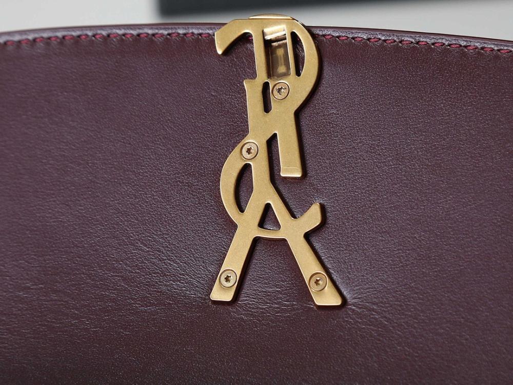 Italian-Inspired Stylish Lambskin Shoulder Bag