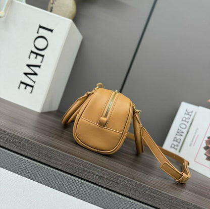 Bobby Leather Shoulder Bag