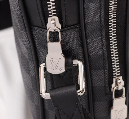 Luxury Brown Leather Bag – Limited Edition