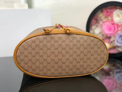 Luxury Bucket Bag