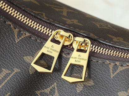 Stylish Refined Gold Woven Leather Shoulder Bag