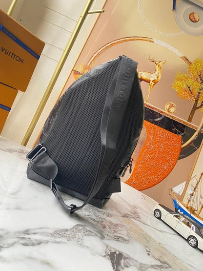Modern Leather Shoulder Bag – Limited Edition