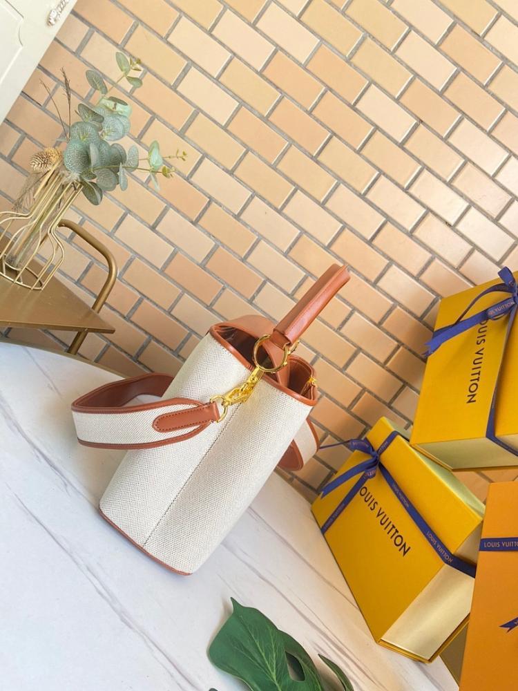 Modern Calfskin Shoulder Bag – Limited Edition