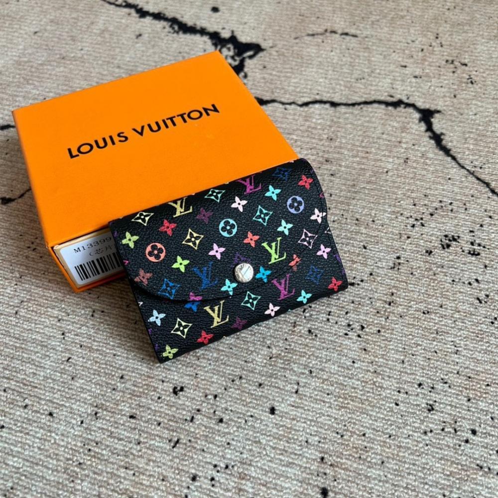 Modern Italian-Inspired Wallet