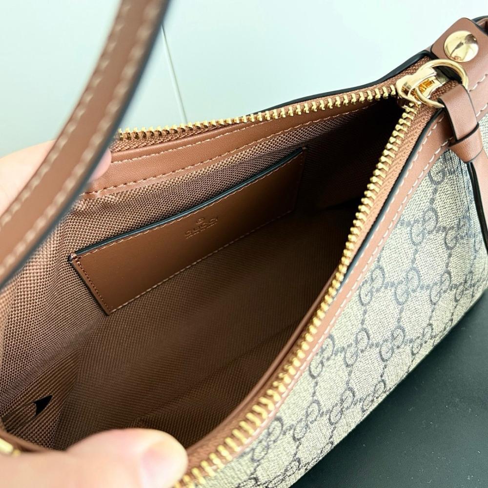 Modern Refined Top Handle Bag