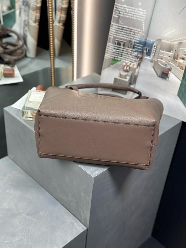 Stylish Premium Woven Leather Shoulder Bag