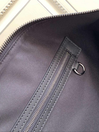 Stylish Refined Black Shoulder Bag