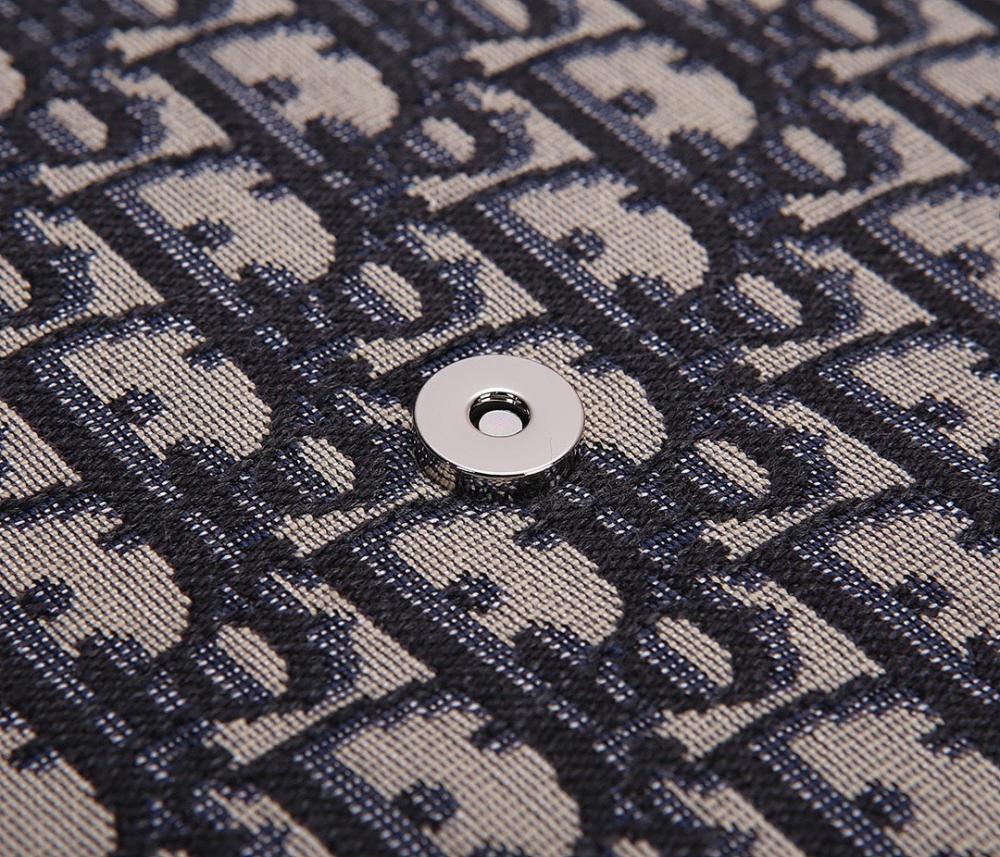 Italian-Inspired Luxury Beige Embroidered Jacquard Shoulder Bag