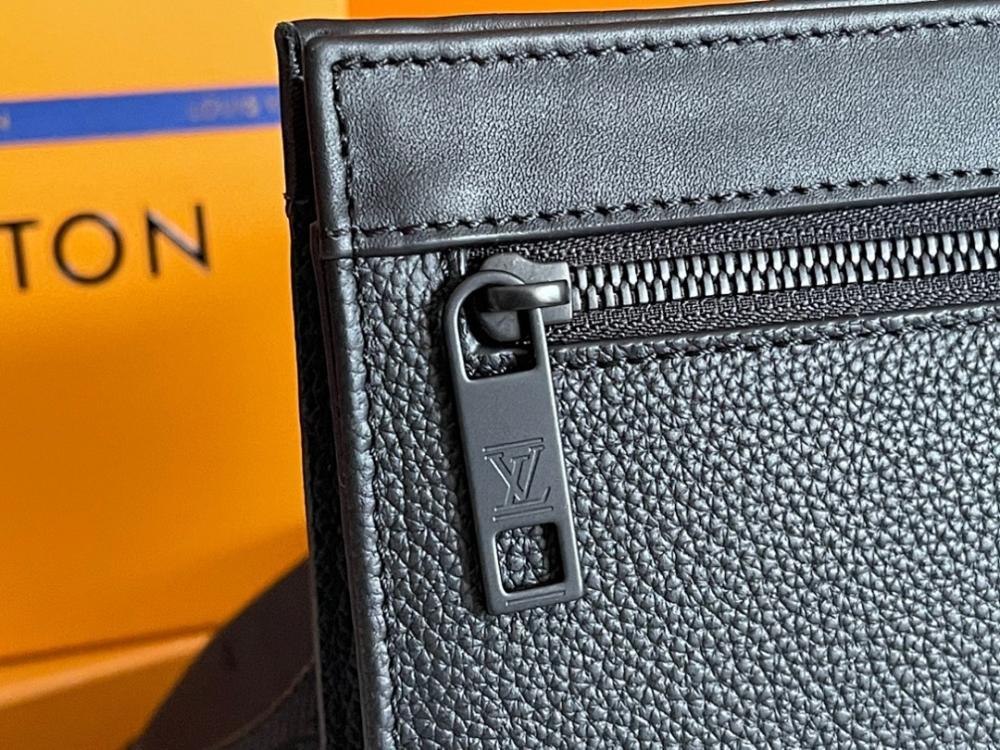 Italian-Inspired Luxury Leather Shoulder Bag