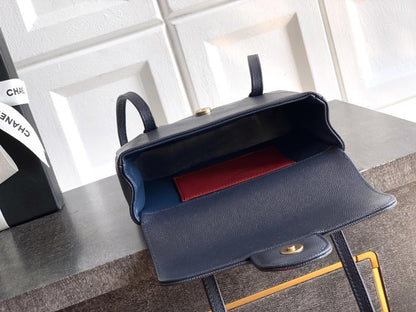 Classic Leather Shoulder Bag