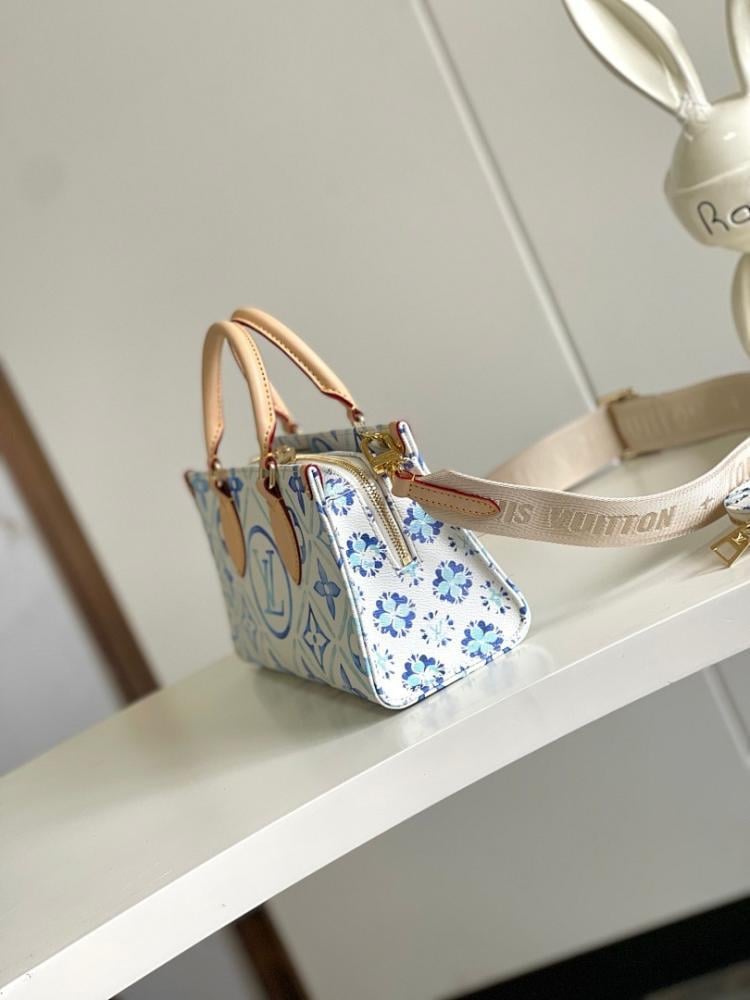 Modern Italian-Inspired Canvas Shoulder Bag