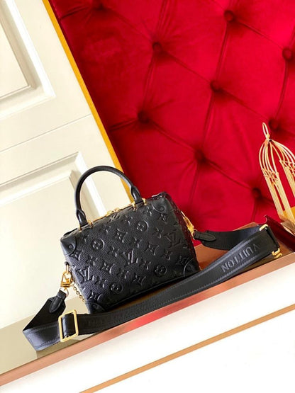 Modern Elegant Shoulder Bag