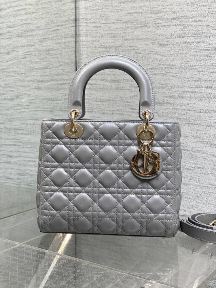 Classic Leather Shoulder Bag