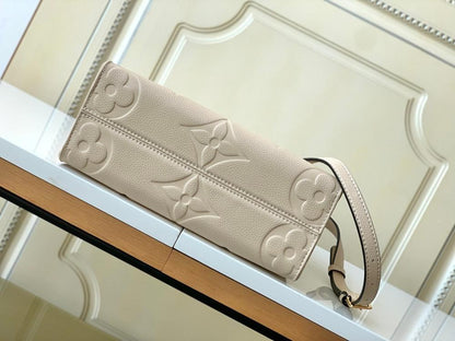Modern Elegant Leather Shoulder Bag
