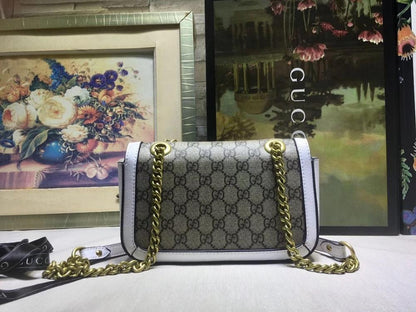 Alma Red Crossbody Bag