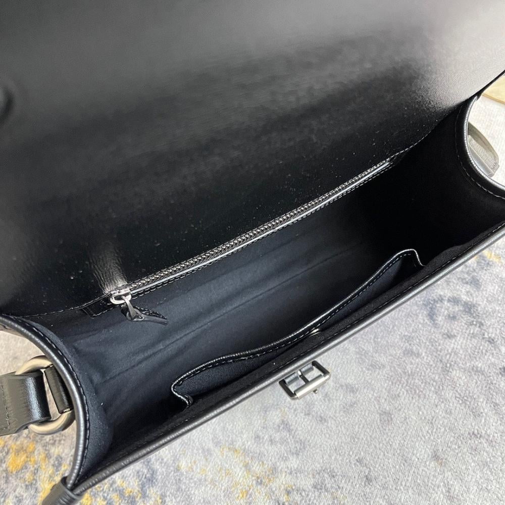 Classic Refined Top Handle Bag