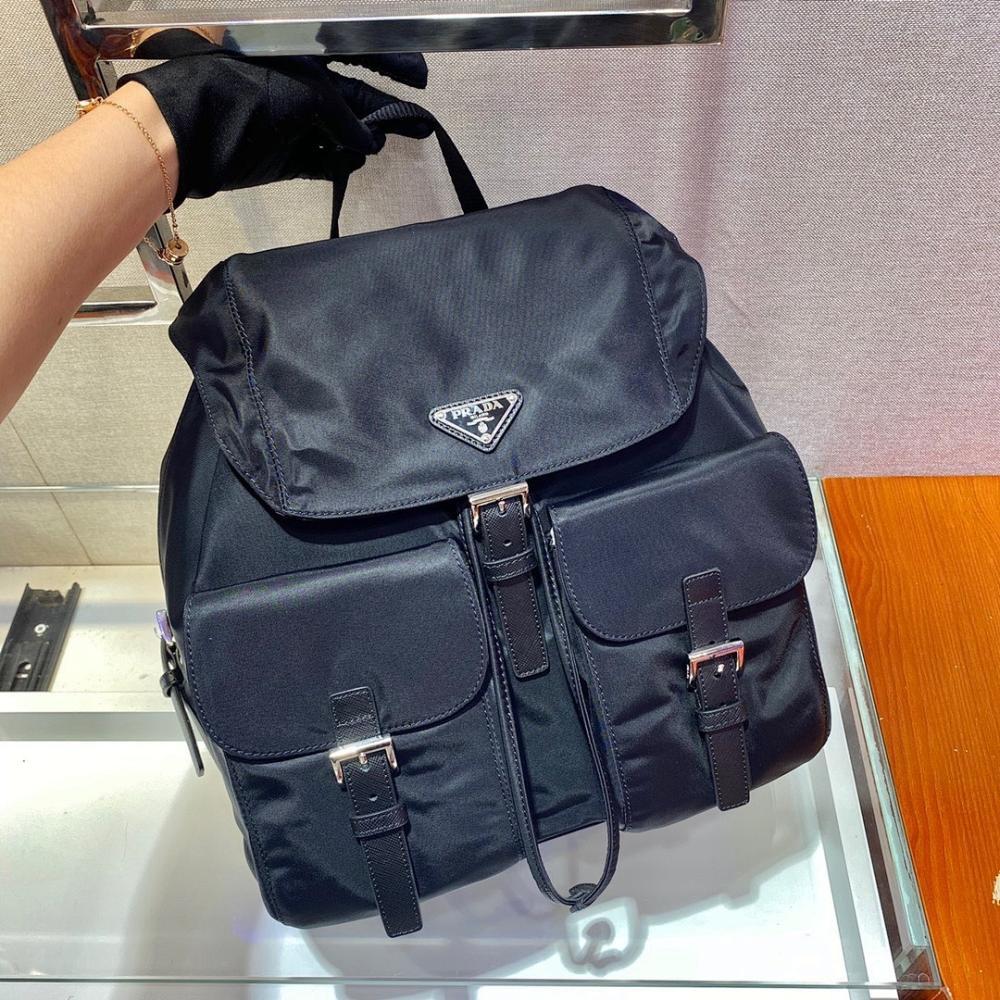 Elegant Stylish Leather Bag – Limited Edition