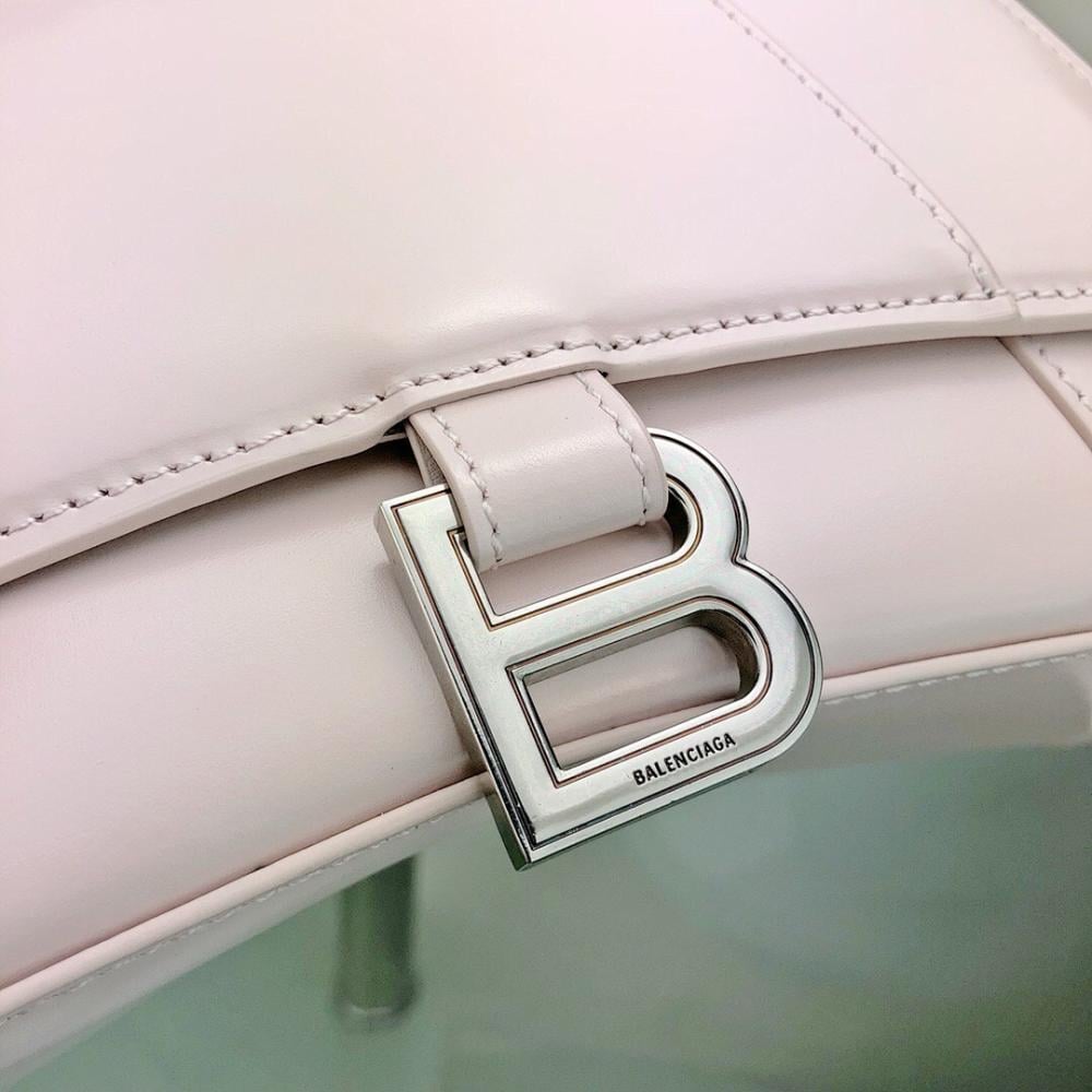 Stylish Leather Top Handle Bag – Limited Edition