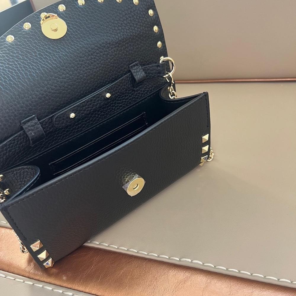 Stylish Leather Crossbody Bag – Limited Edition