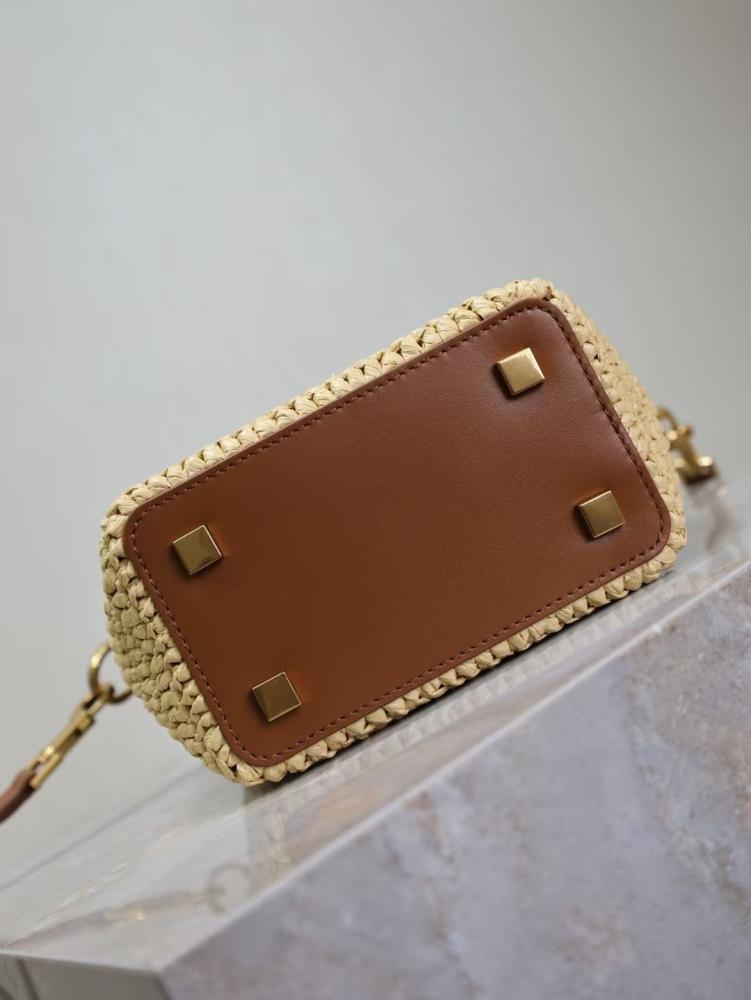 Raffia Shoulder Bag