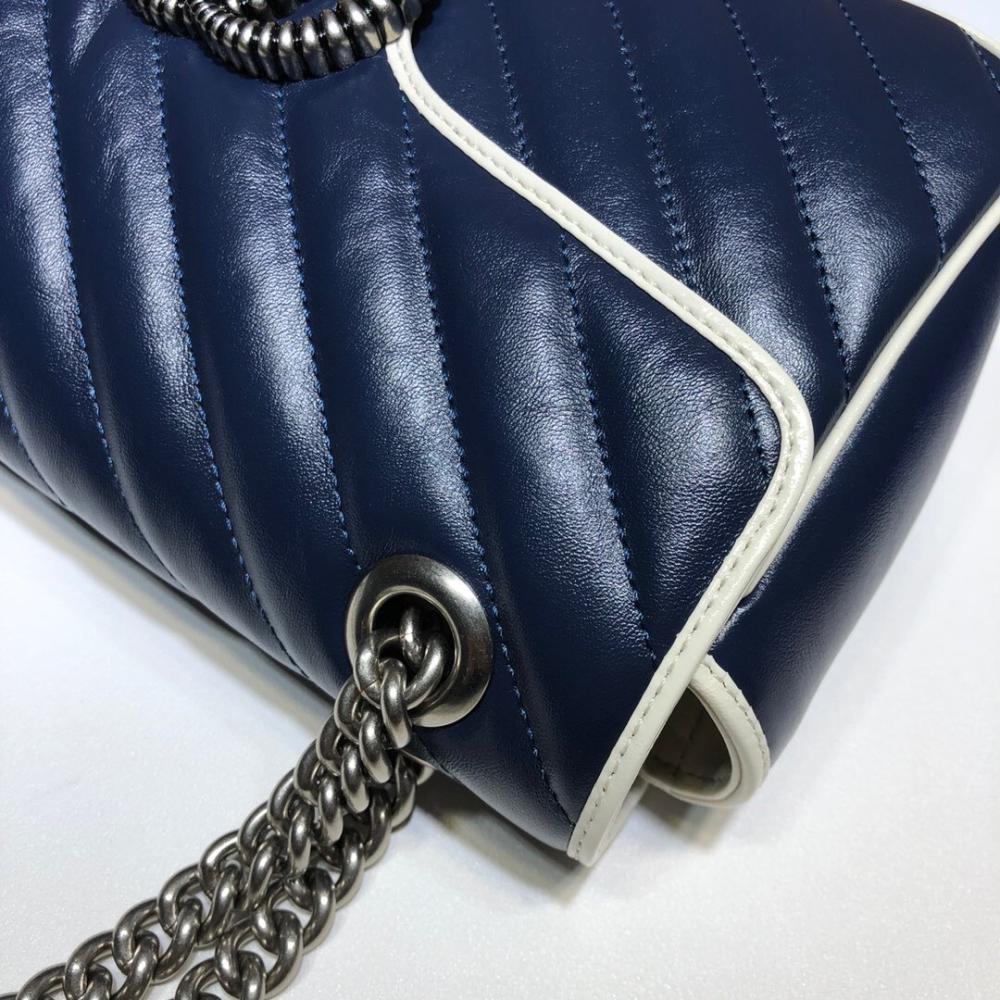 Classic Shoulder Bag