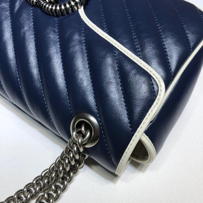 Classic Shoulder Bag
