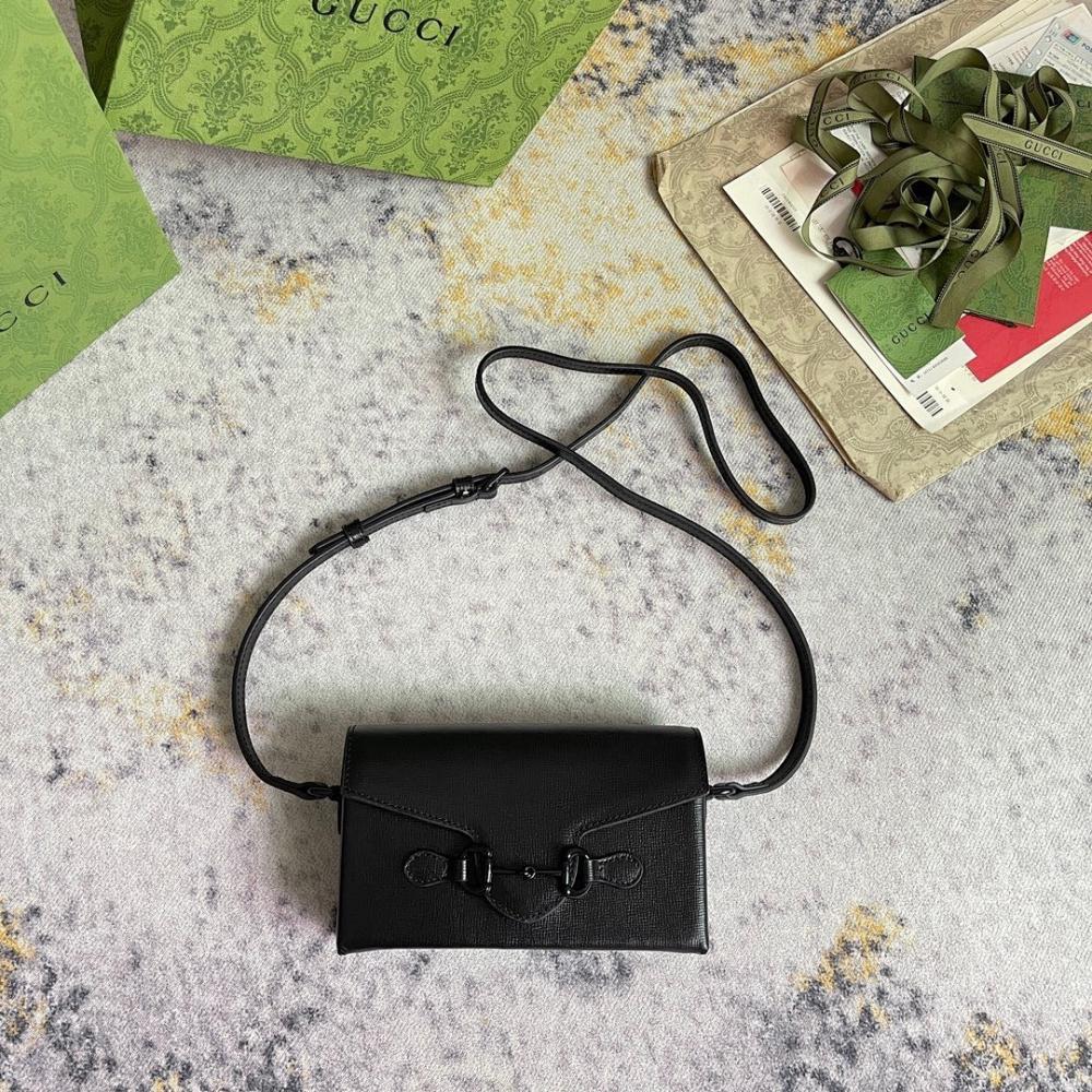 Modern Refined Top Handle Bag