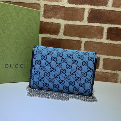 Classic Shoulder Bag