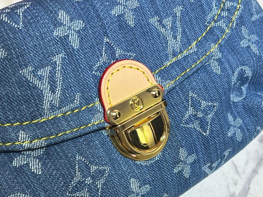Luxury Stylish Monogram Leather Bag