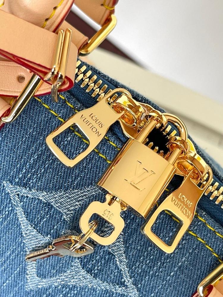 Modern Stylish Leather Top Handle Bag