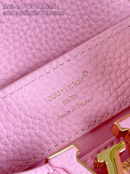 Classic Shoulder Bag