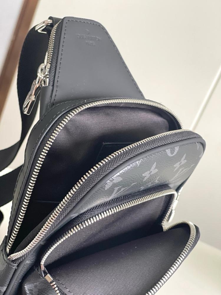 Elegant Canvas Shoulder Bag – Special Edition