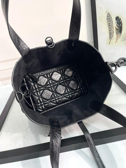 Modern Refined Black Calfskin Crossbody Bag
