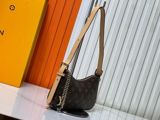 Luxury Elegant Monogram Denim Shoulder Bag